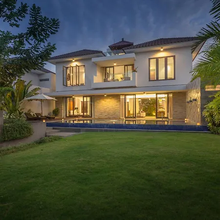 Lucia Villas Nusadua By Nagisa Bali